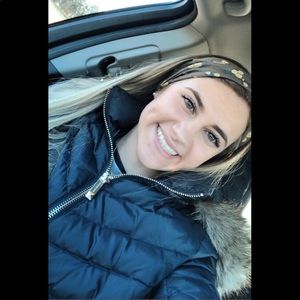 Meet your Posher, Lexi